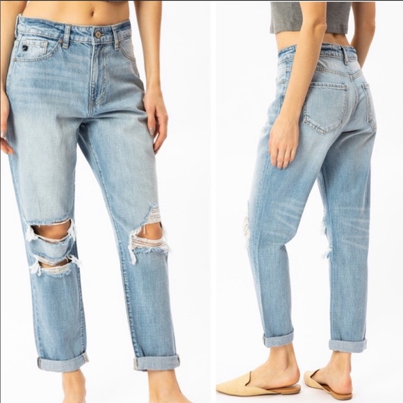 Distressed MOM Jeans - Picture 5 of 5